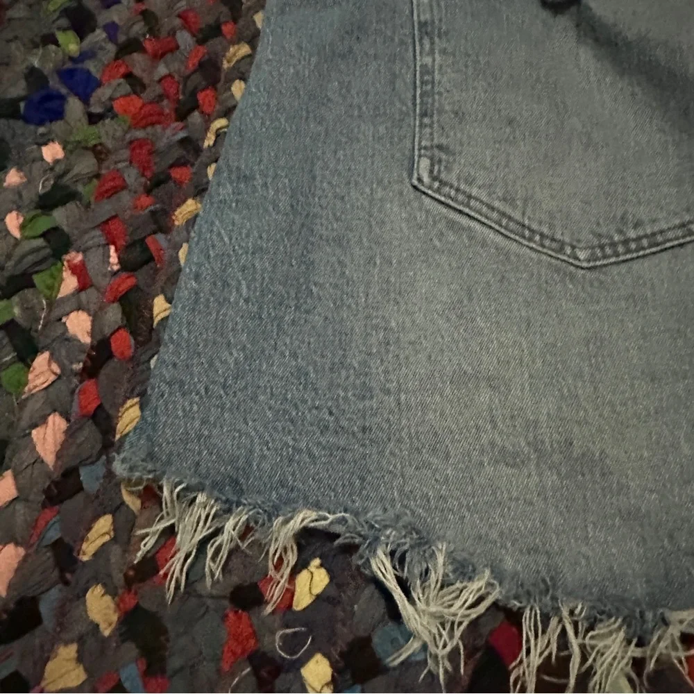Abercrombie & Fitch Blue Jean The Dad Short High Rise Womens Plus Size 20 Frayed
